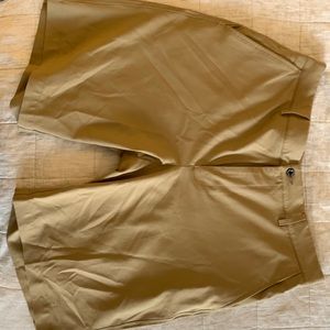 Dunning Men’s Apparel Golf Shorts - Size Large (Size 34)